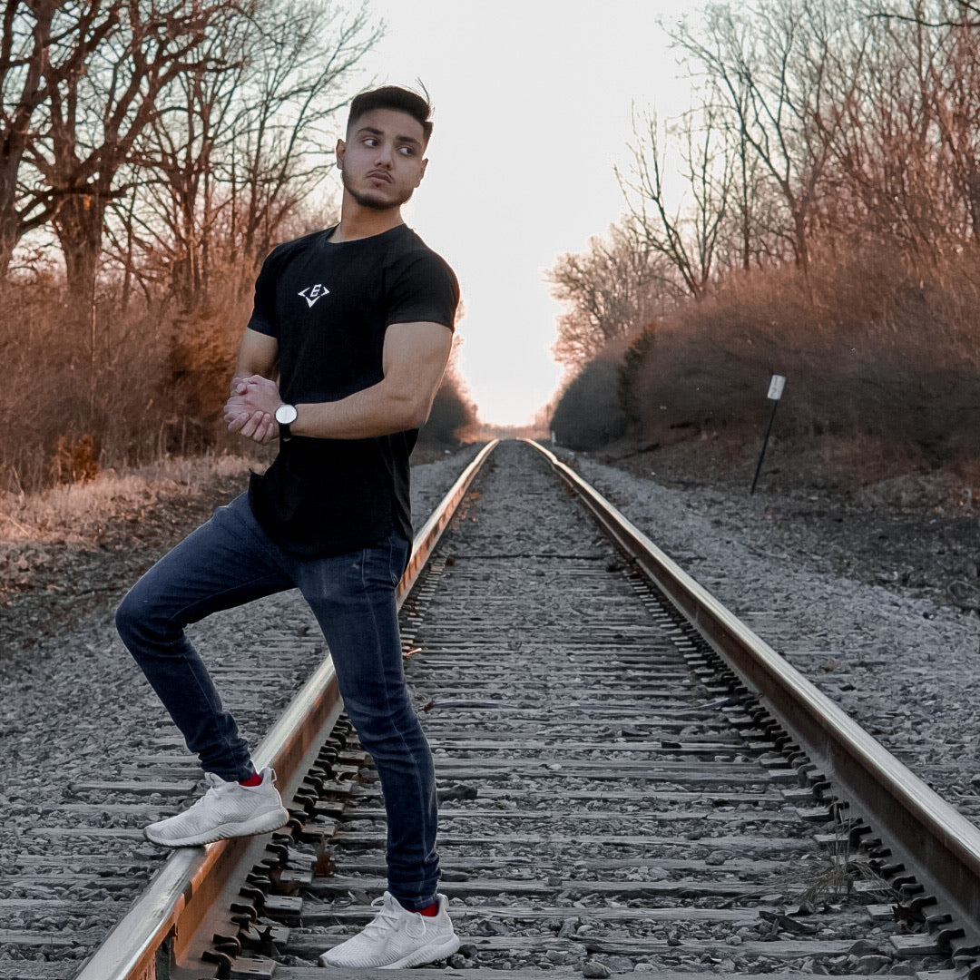 Black Retro Scoop Tee